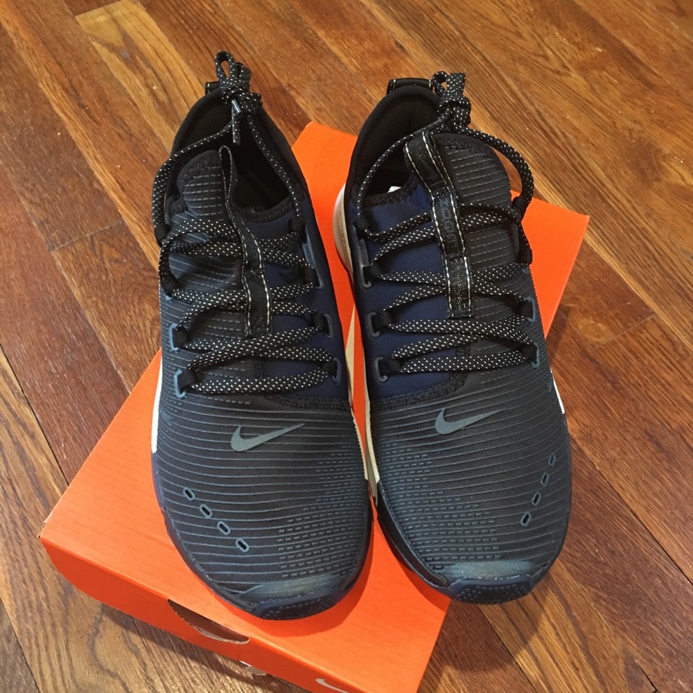 Nike air zoom elevate women’s 6.5 shoe